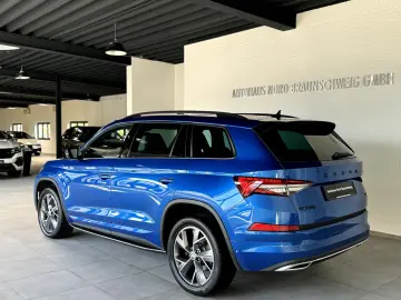 Kodiaq 2.0 TDI 4x4 Sportline 7 Sitzer Pano AHK