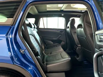 Kodiaq 2.0 TDI 4x4 Sportline 7 Sitzer Pano AHK