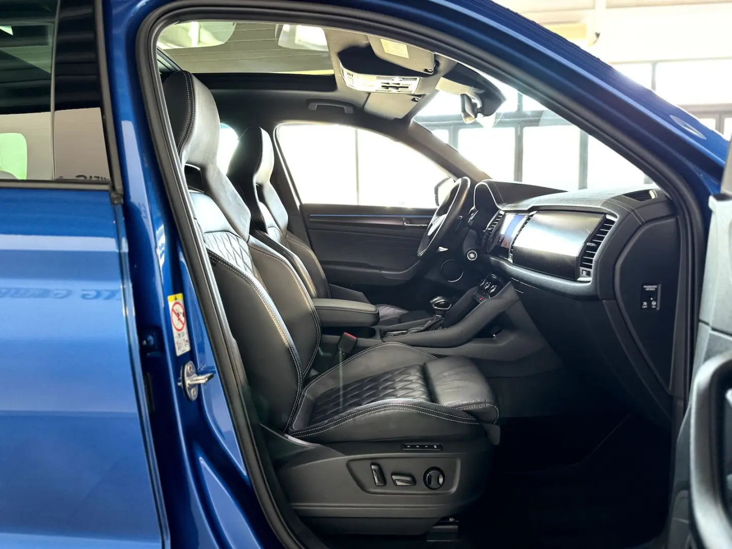 Kodiaq 2.0 TDI 4x4 Sportline 7 Sitzer Pano AHK