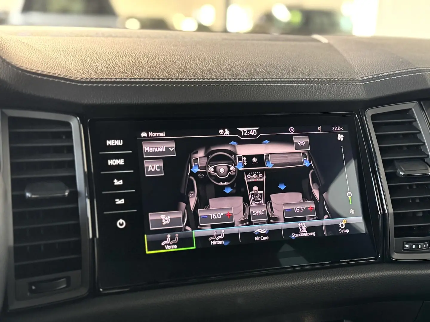 Kodiaq 2.0 TDI 4x4 Sportline 7 Sitzer Pano AHK