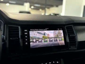 Kodiaq 2.0 TDI 4x4 Sportline 7 Sitzer Pano AHK