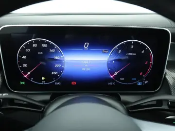 GLC 220 d 4M AMG Digi-Light AHK Memory Sitzklima