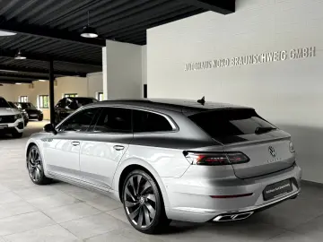 Arteon Shooting Brake 2.0 TSI R Line Pano IQ AHK