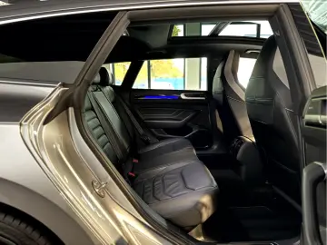 Arteon Shooting Brake 2.0 TSI R Line Pano IQ AHK