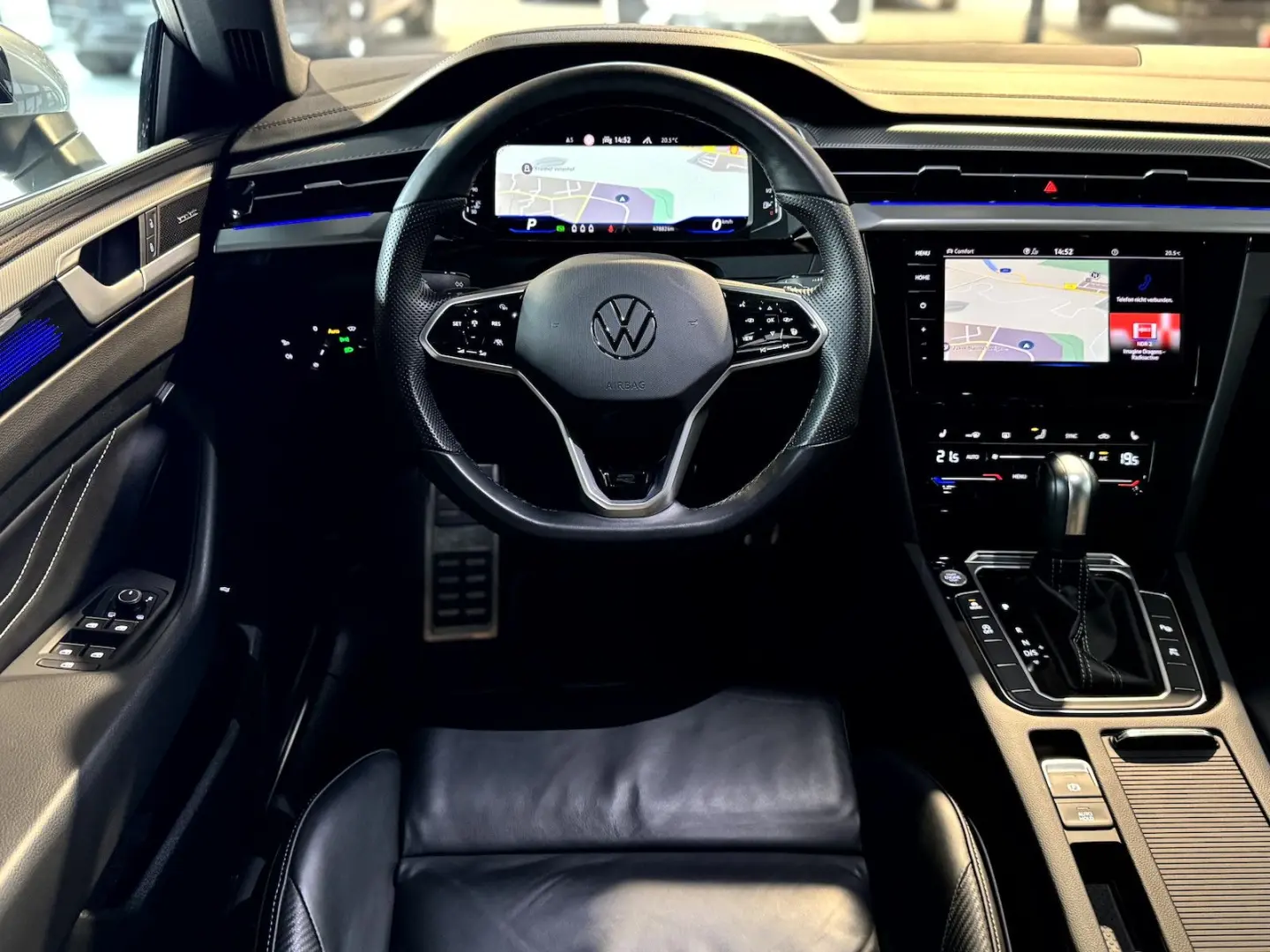 Arteon Shooting Brake 2.0 TSI R Line Pano IQ AHK