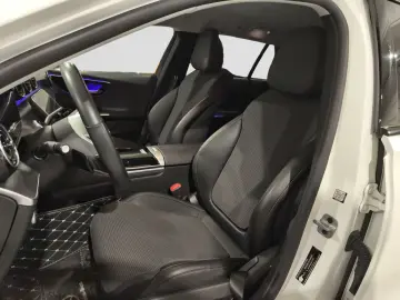 C 300 T-Modell T 4Matic AHK  High-End- Night-Pak