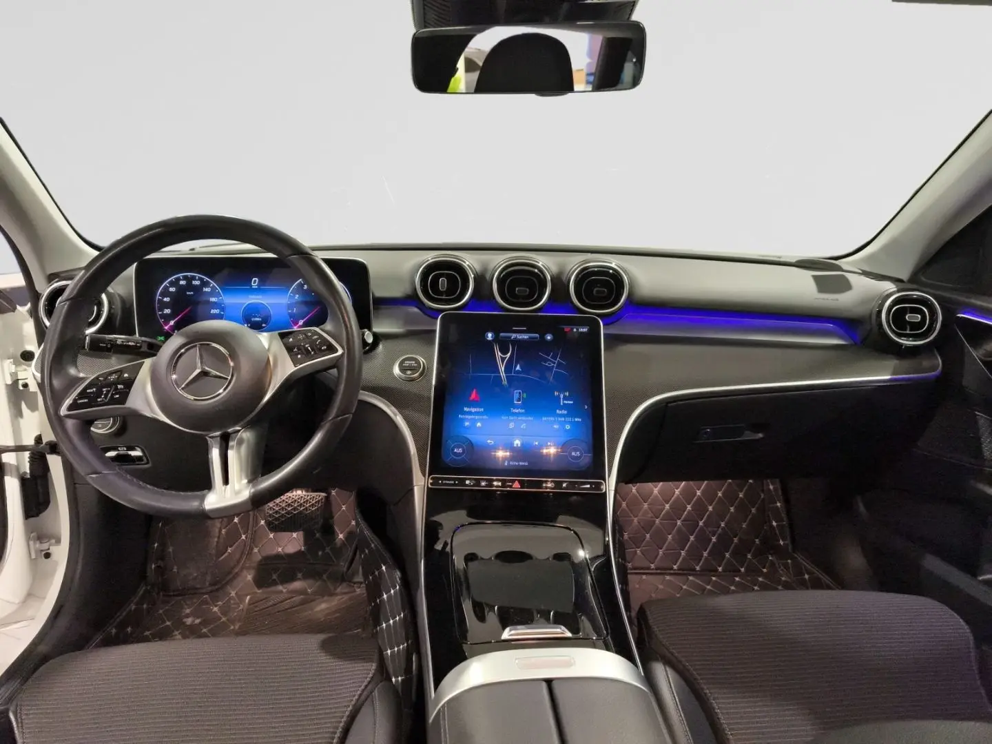 C 300 T-Modell T 4Matic AHK  High-End- Night-Pak