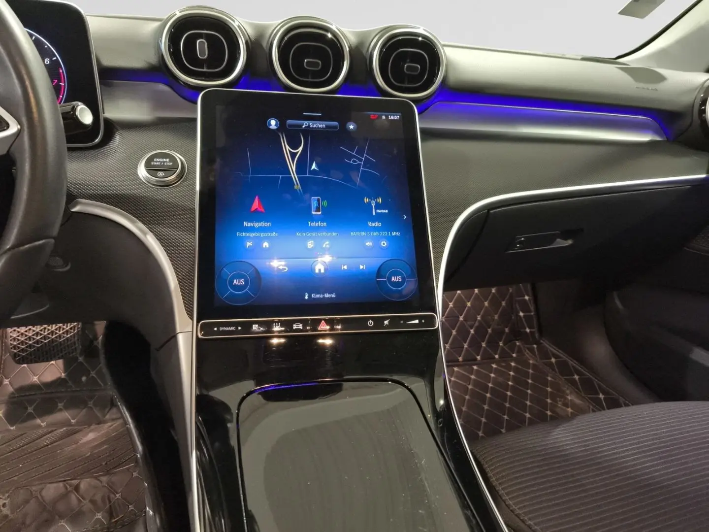 C 300 T-Modell T 4Matic AHK  High-End- Night-Pak