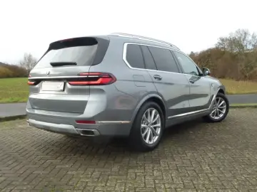 X7 xDrive40i Standheizung Panoramadach AHK Iconi