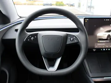 Model 3 Highland RWD