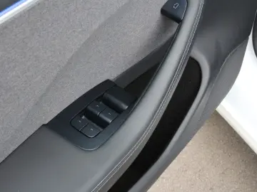 Model 3 Highland RWD