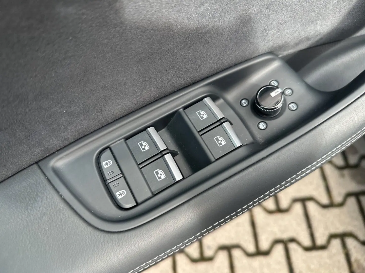 RSQ8 4.0 TFSI quattro exclusive Dynamik  B&O