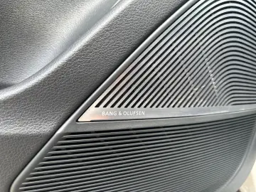 RSQ8 4.0 TFSI quattro exclusive Dynamik  B&O