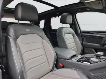 Touareg 3.0 TSI R-Line 4Motion 22   NP.121!T ACC