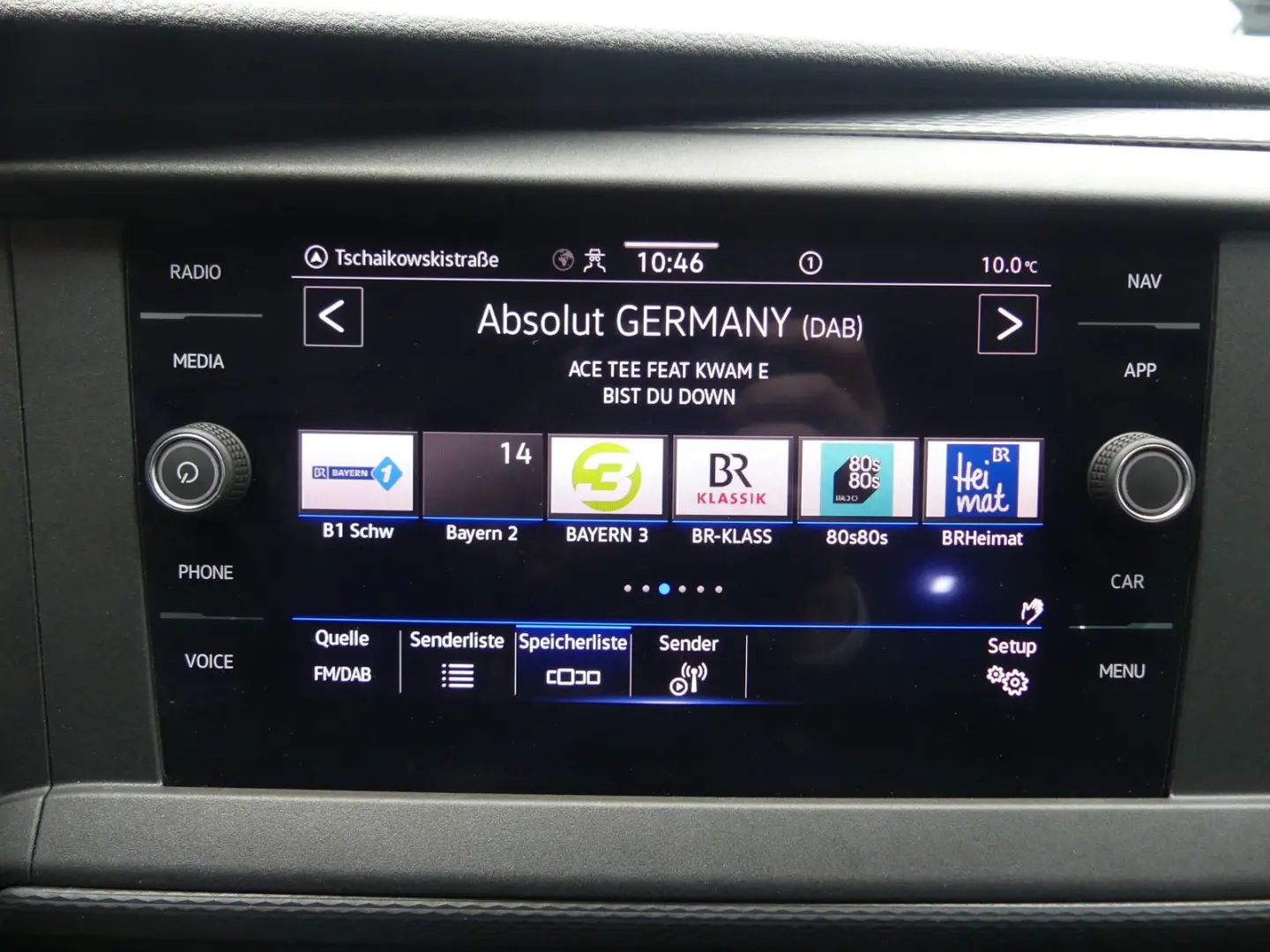 T6.1 Kombi 2.0 TDI 8SITZER LED AUTOMATIK AHK