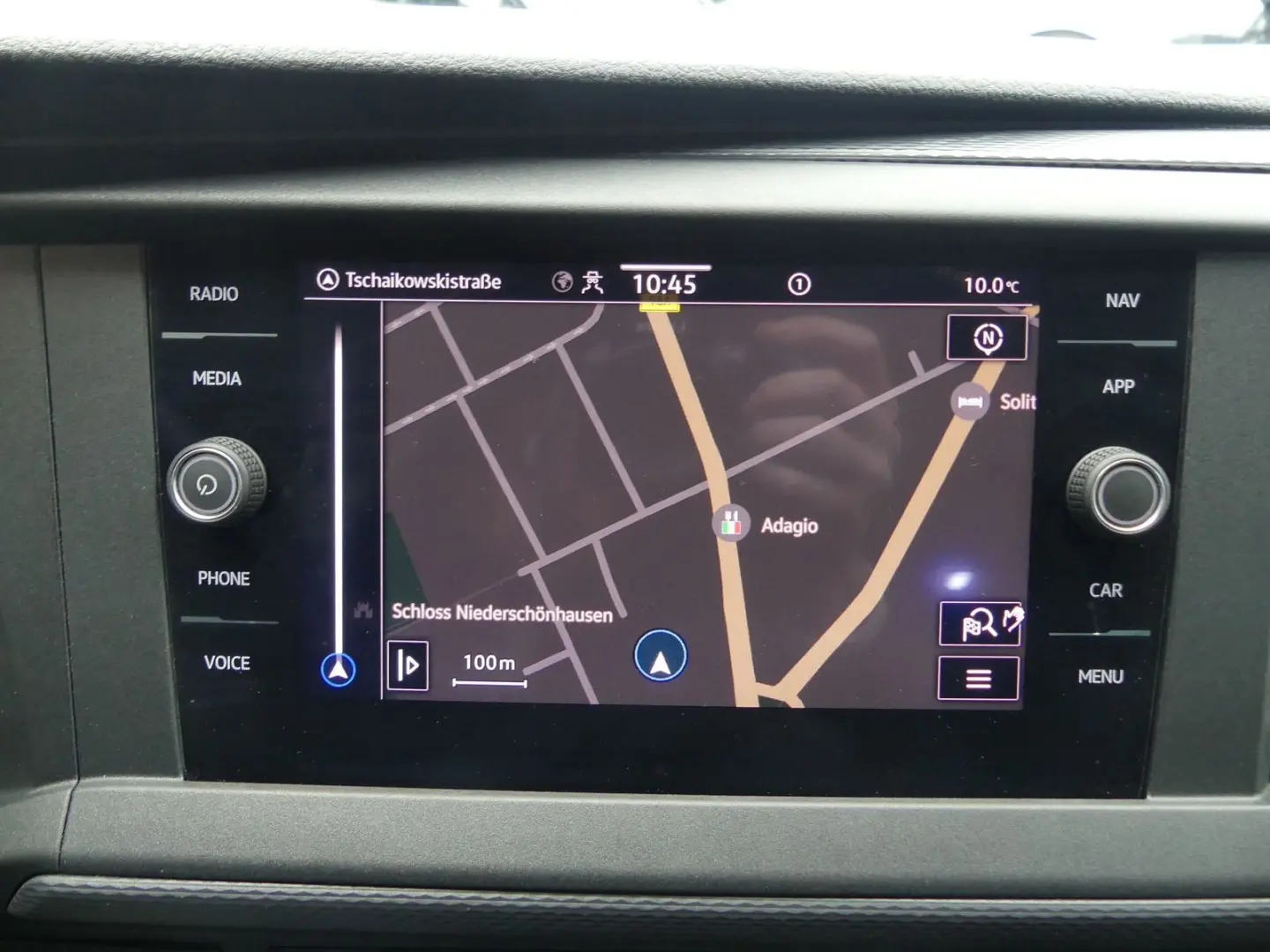 T6.1 Kombi 2.0 TDI 8SITZER LED AUTOMATIK AHK