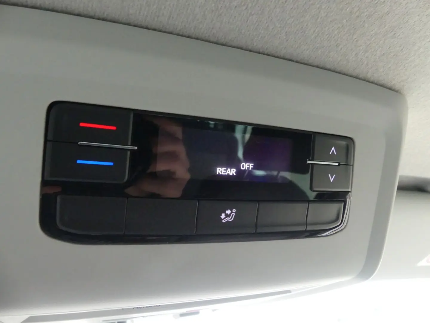 T6.1 Kombi 2.0 TDI 8SITZER LED AUTOMATIK AHK