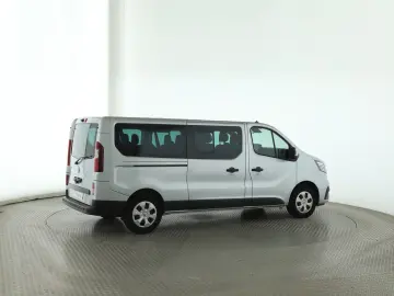 Trafic Combi L2H1 3 0t  Life   AHK