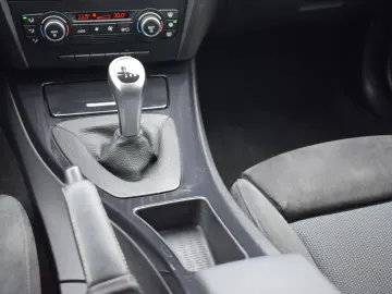 BMW E90 Seria 3 LCI 320D