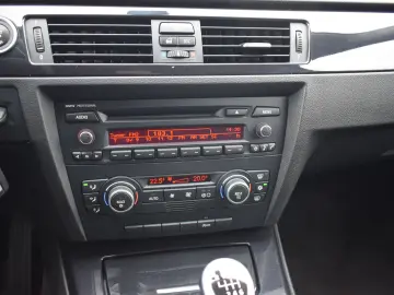 BMW E90 Seria 3 LCI 320D