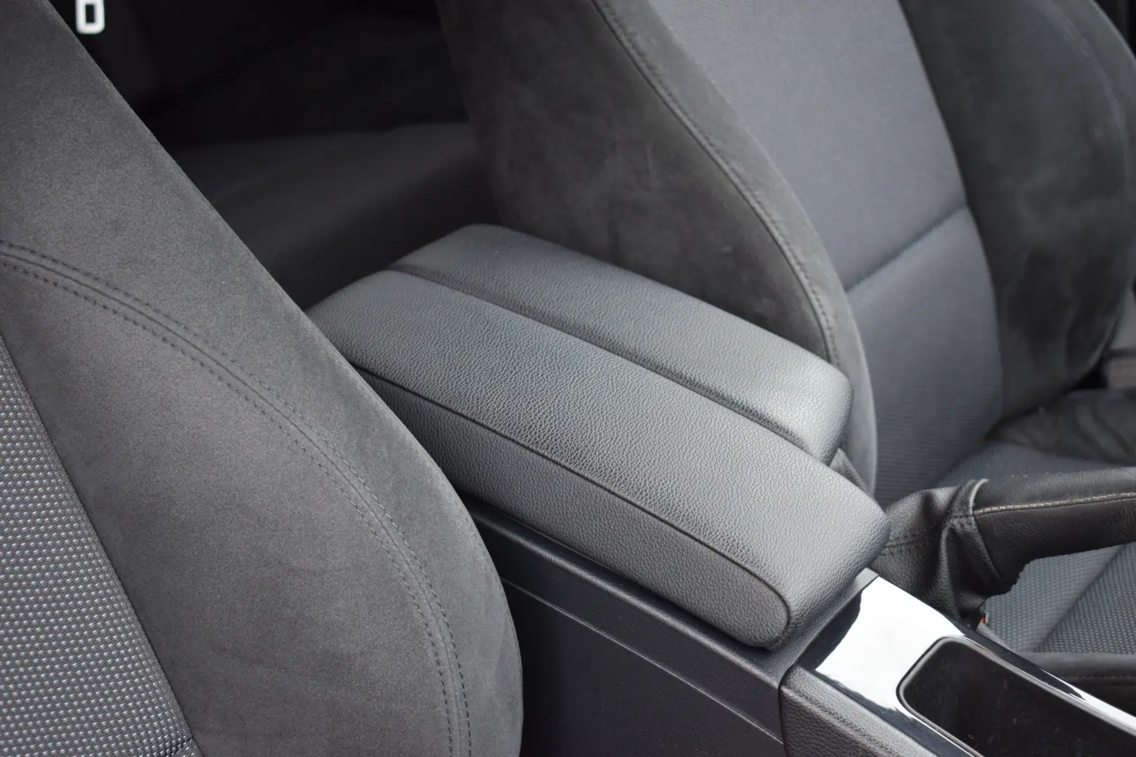 BMW E90 Seria 3 LCI 320D