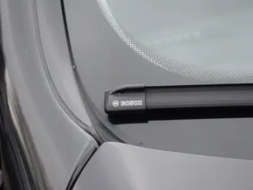 BMW E90 Seria 3 LCI 320D