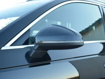 Audi A4 B9 2.0TDI 150cp S-line Manual