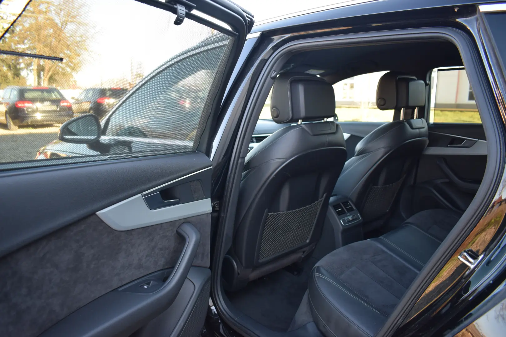 Audi A4 B9 2.0TDI 150cp S-line Manual