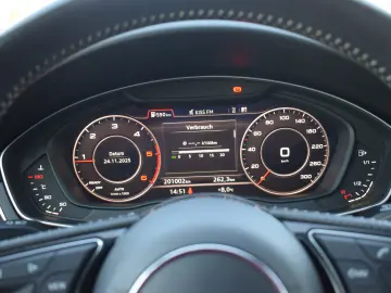 Audi A4 B9 2.0TDI 150cp S-line Manual