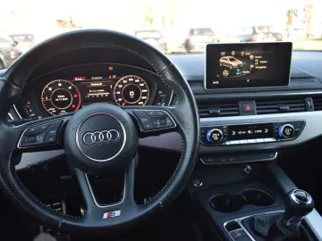 Audi A4 B9 2.0TDI 150cp S-line Manual