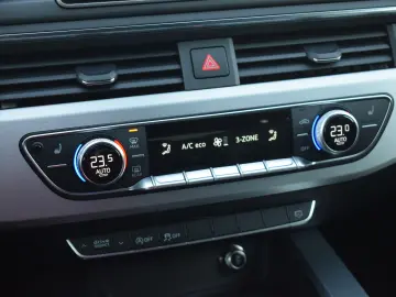 Audi A4 B9 2.0TDI 150cp S-line Manual