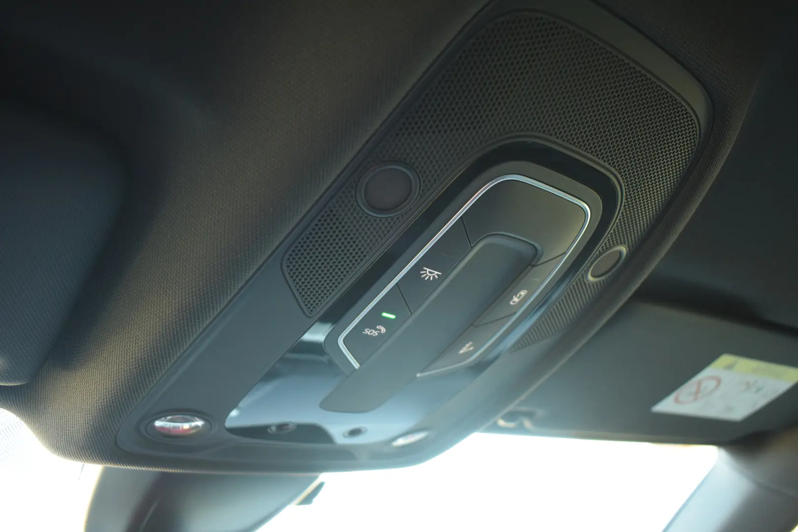 Audi A4 B9 2.0TDI 150cp S-line Manual