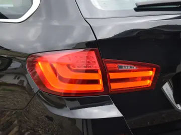 BMW F11 Seria 5 520D