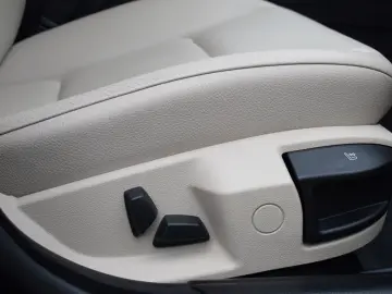 BMW F11 Seria 5 520D