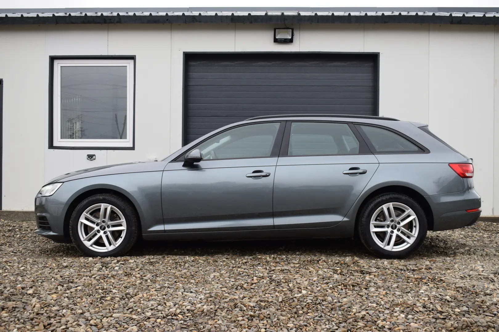 Audi A4 B9 2.0TDI 150cp S-tronis
