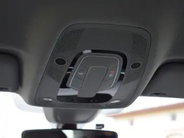 Audi A4 B9 2.0TDI 150cp S-tronis