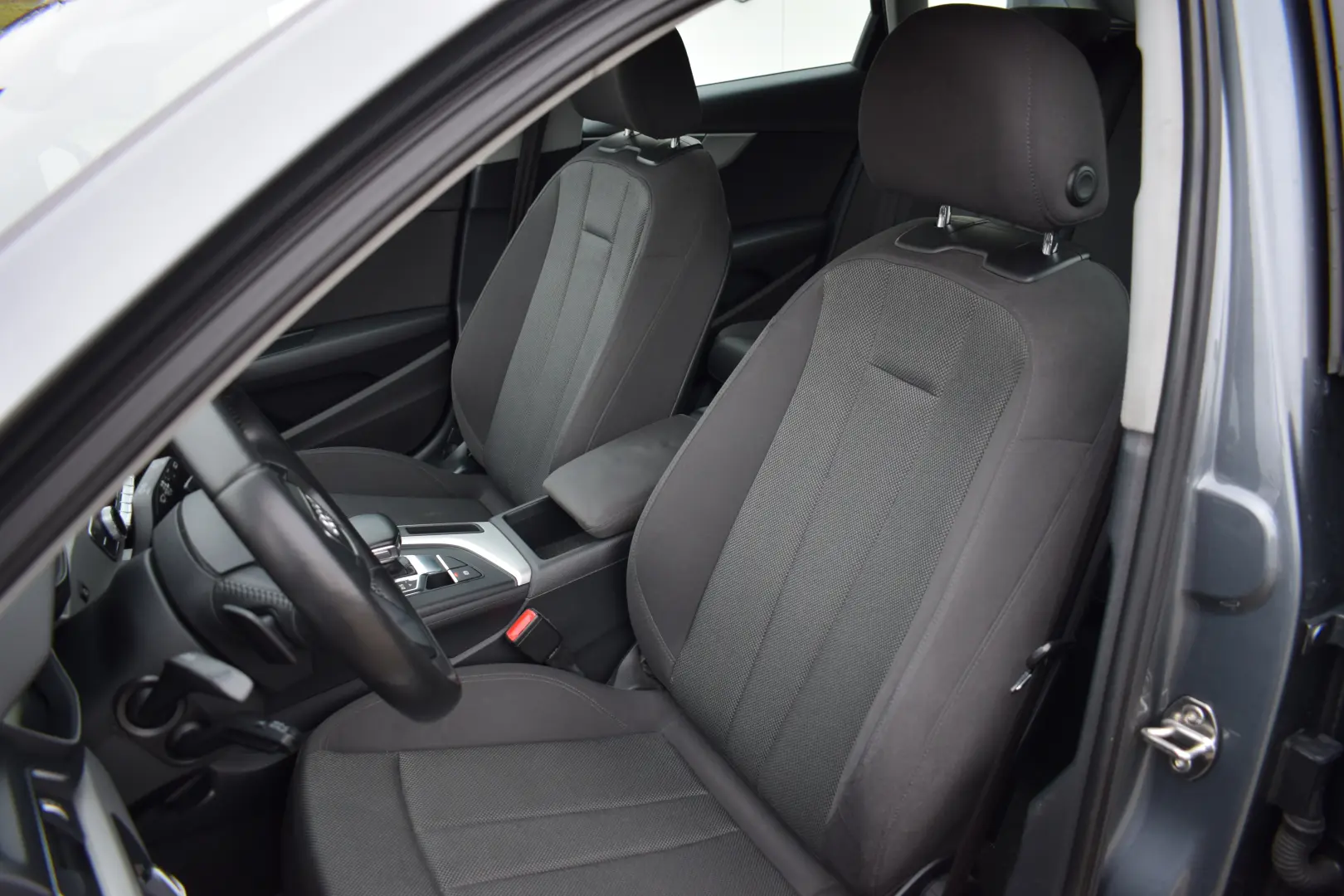 Audi A4 B9 2.0TDI 150cp S-tronis