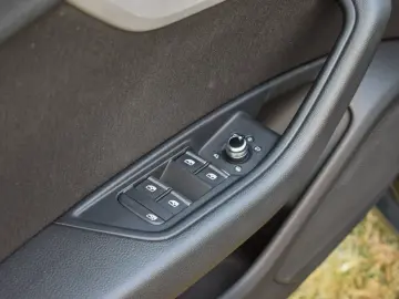 Audi A4 B9 2.0TDI 150cp S-tronis