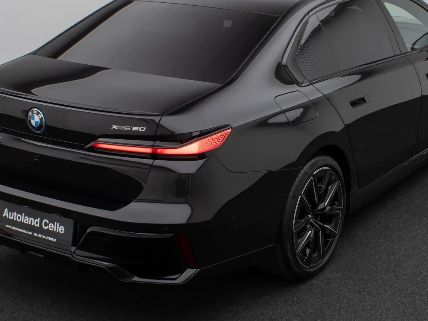 i7 xD60 M-Sport HUD Pano 360 Massage ACC Soft 21