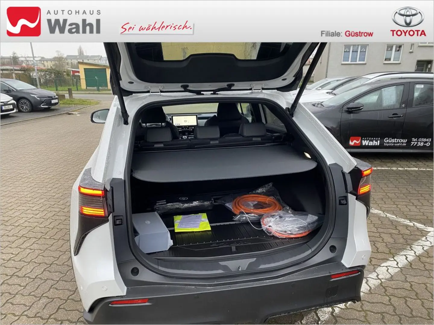 bZ4X 4x2 Technik-Paket Comfort Paket MATRIX-LED