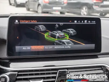 530i Luxury Line ACC HUD SITZBELÜFTUNG LED LASER