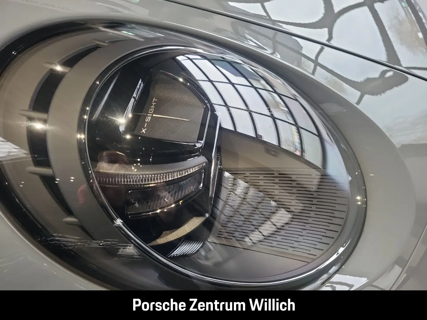 992 911 Carrera Cabriolet LED-Matrix Sportabgas