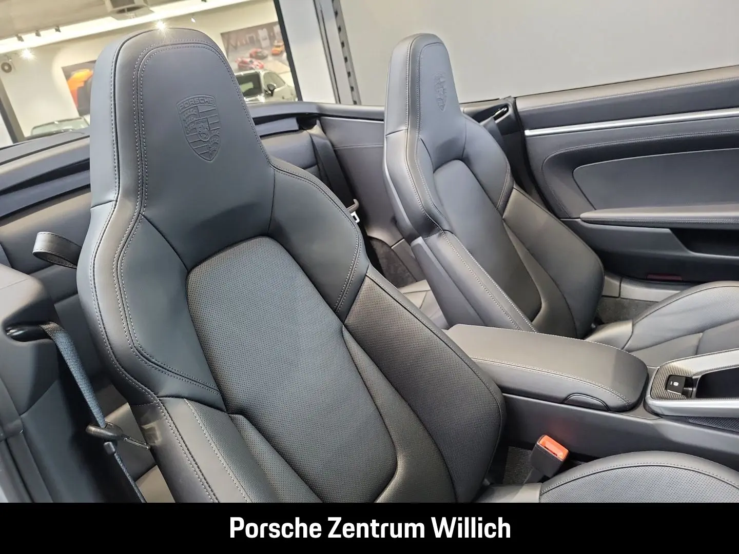 992 911 Carrera Cabriolet LED-Matrix Sportabgas