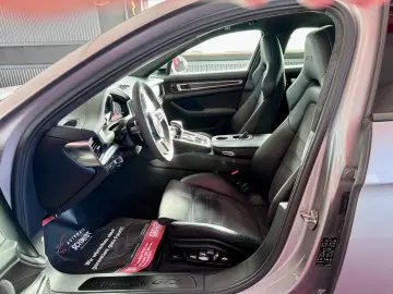 Panamera GTS Pano