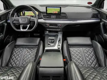 Audi Q5 55 TFSIe quattro S tronic S line