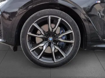 X7 xDrive40i M SPORT DAPro 360  SKYLo