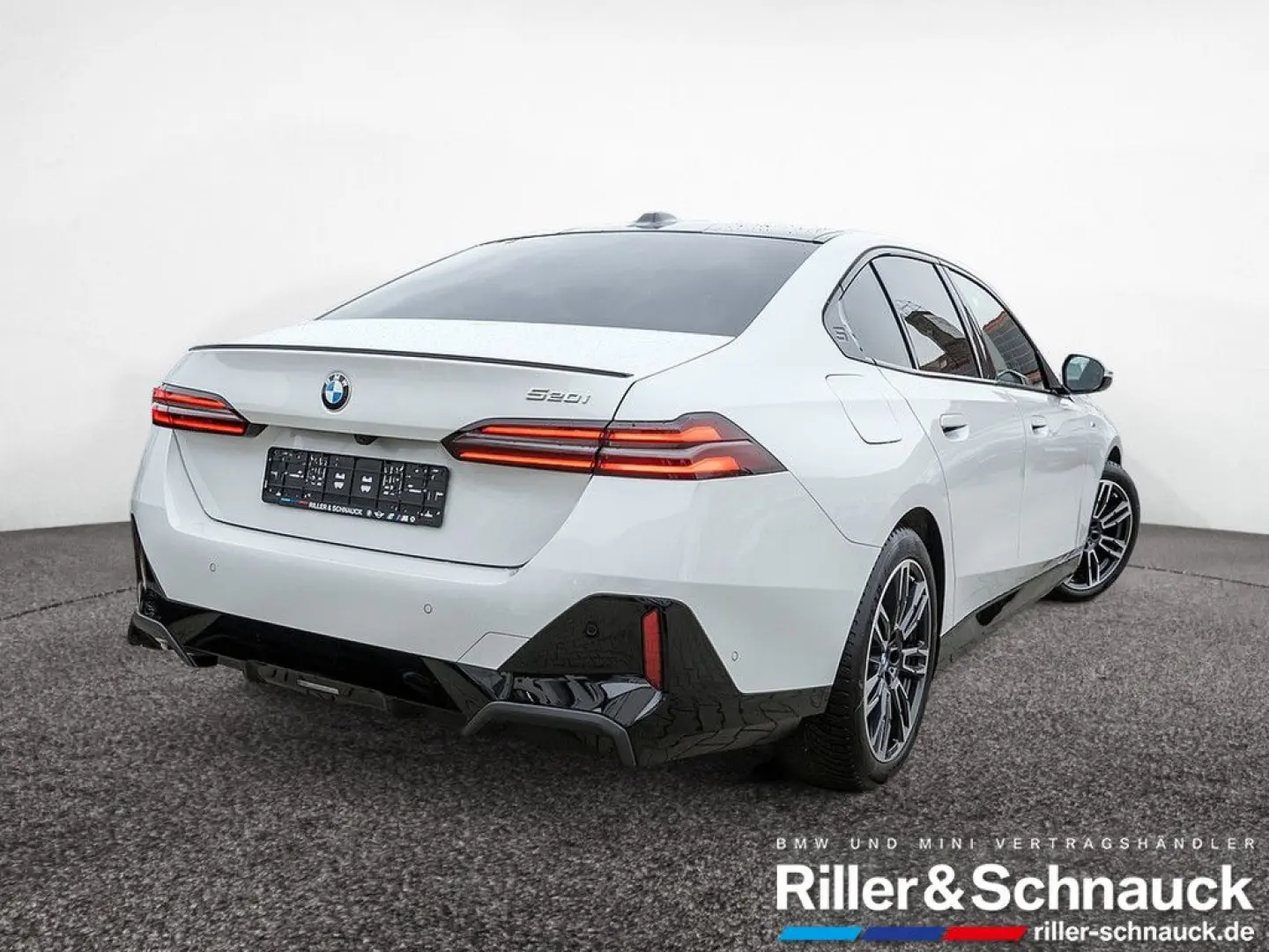 520i M-Sport Pro 360  STANDHZ SITZBELÜFTUNG PANO
