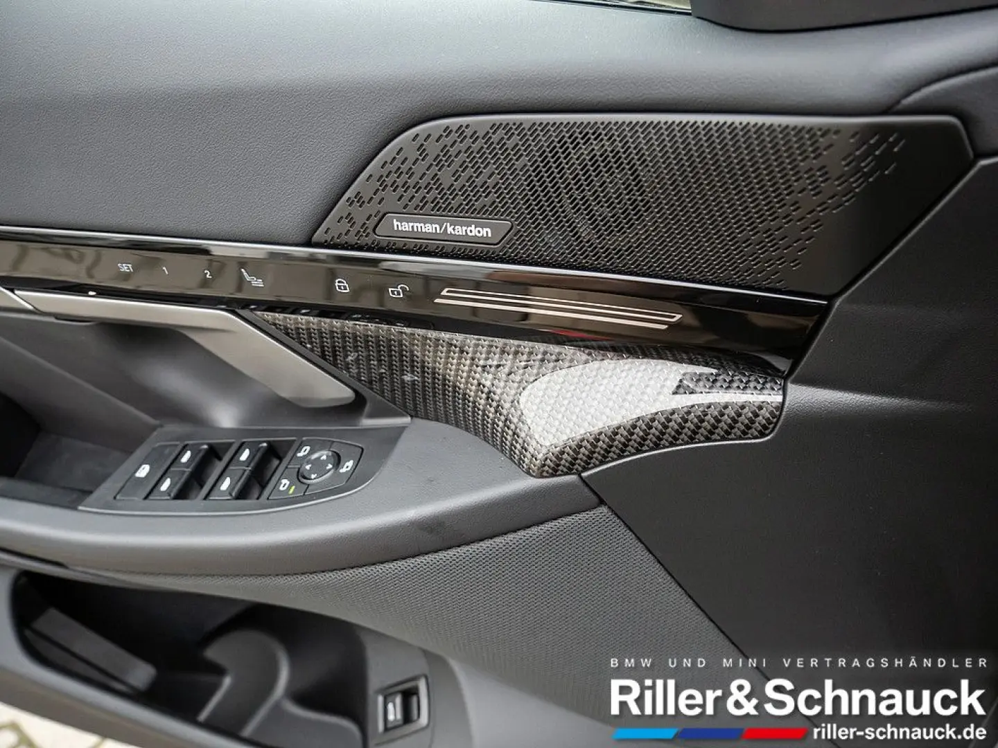 520i M-Sport Pro 360  STANDHZ SITZBELÜFTUNG PANO