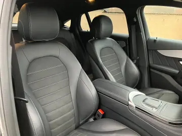 GLC 200 d 4M Coupé AMG Line LED Night Sound