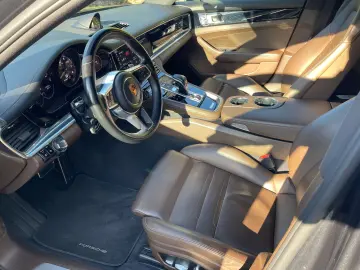 Panamera 4 E-Hybrid AIRMATIK SPORT-CHRONO 2019